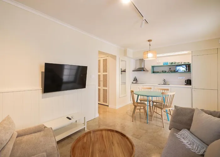 Апартаменты 3 Bedroom Gorgeous In Куклица