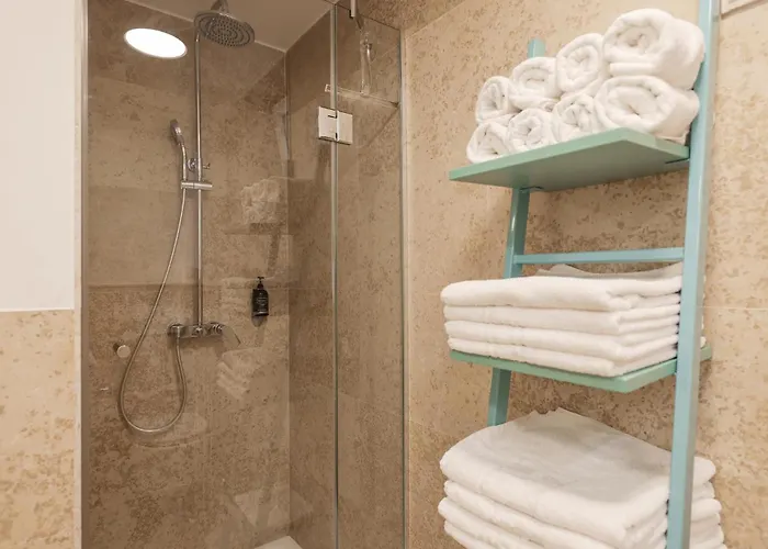 3 Bedroom Gorgeous In